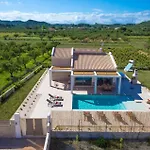 Villa Peonia By Villa Plus