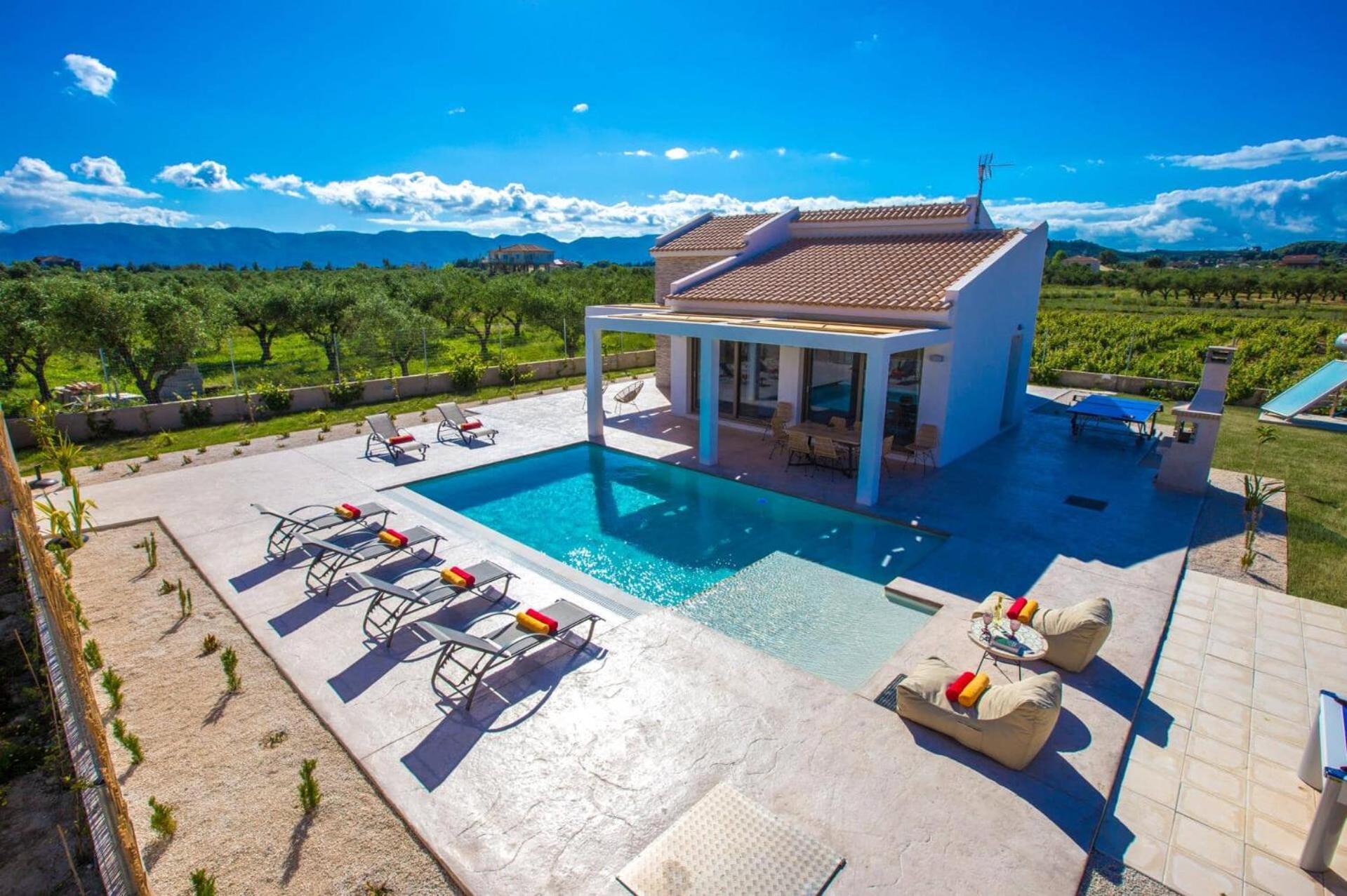 Villa Peonia By *